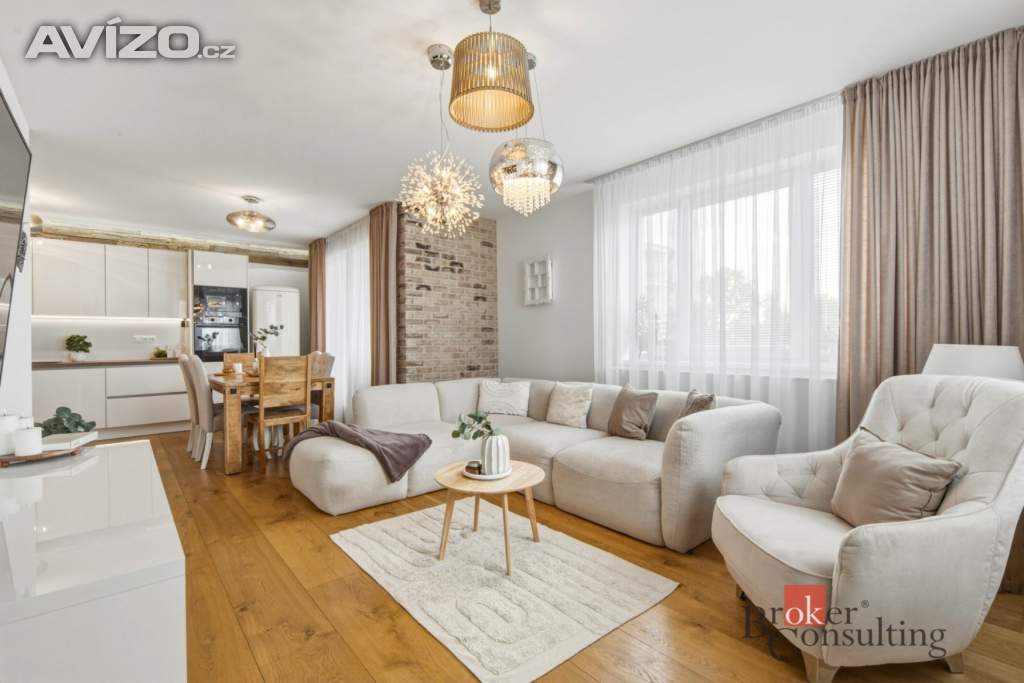 Prodej bytu 3+kk 92 m², Pardubice