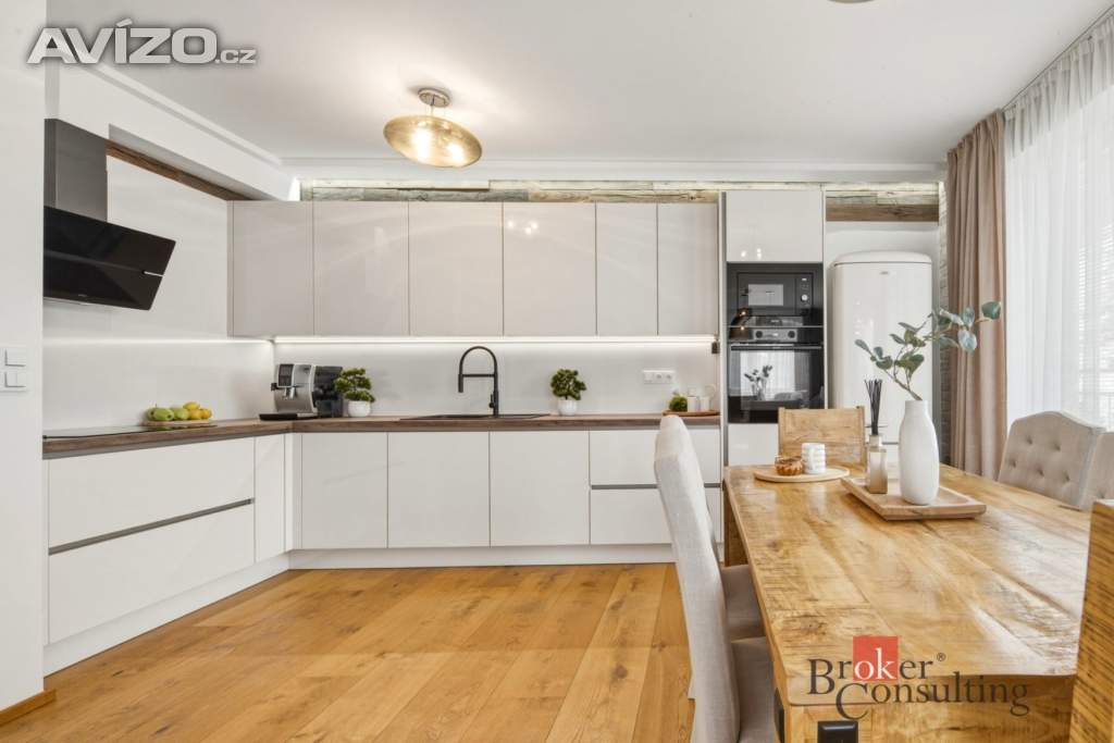 Foto inzerátu Prodej bytu 3+kk 92 m², Pardubice