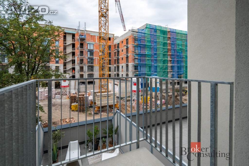Foto inzerátu Pronájem bytu 1+kk 29 m², Hradec Králové