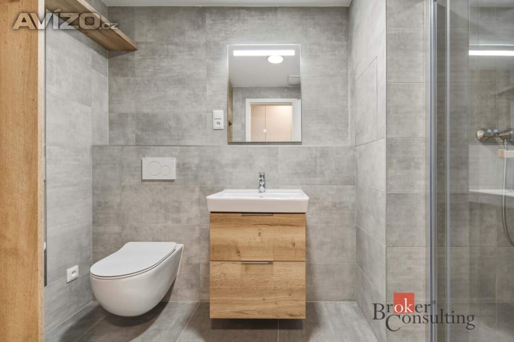 Foto inzerátu Pronájem bytu 1+kk 29 m², Hradec Králové