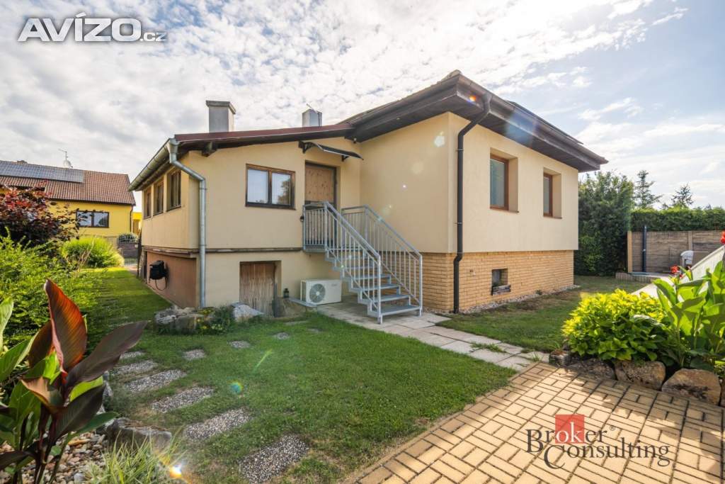Prodej rodinného domu 270 m², Krchleby