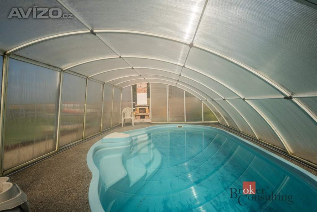 Foto inzerátu Prodej rodinného domu 270 m², Krchleby