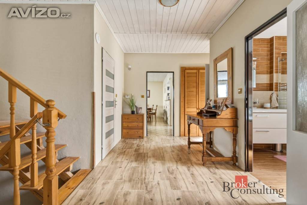 Foto inzerátu Prodej rodinného domu 270 m², Krchleby