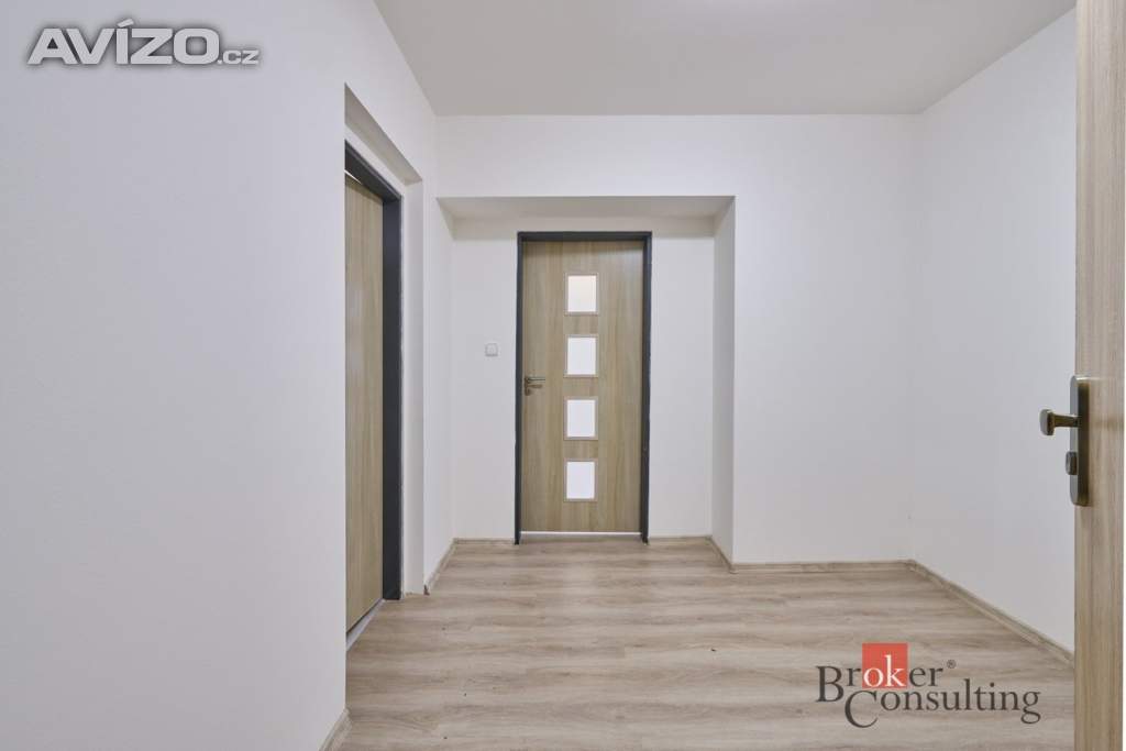 Foto inzerátu Pronájem bytu 1+kk 43 m², Mlékojedy