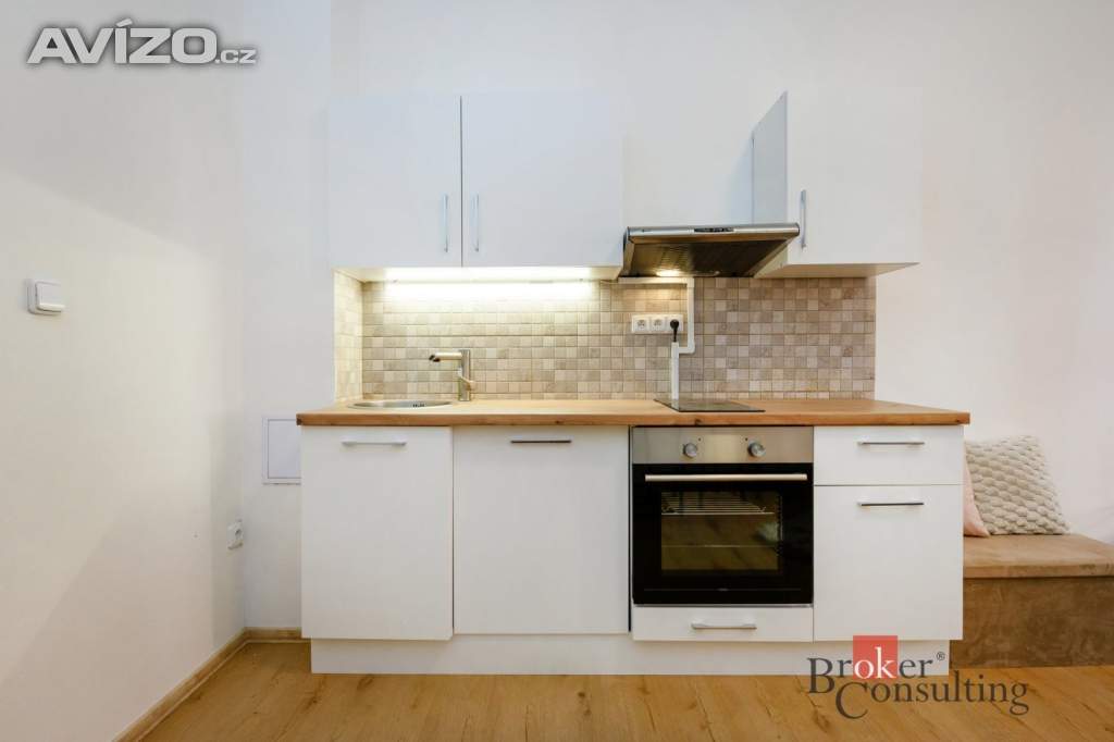 Foto inzerátu Prodej bytu 1+kk 27 m², Plzeň