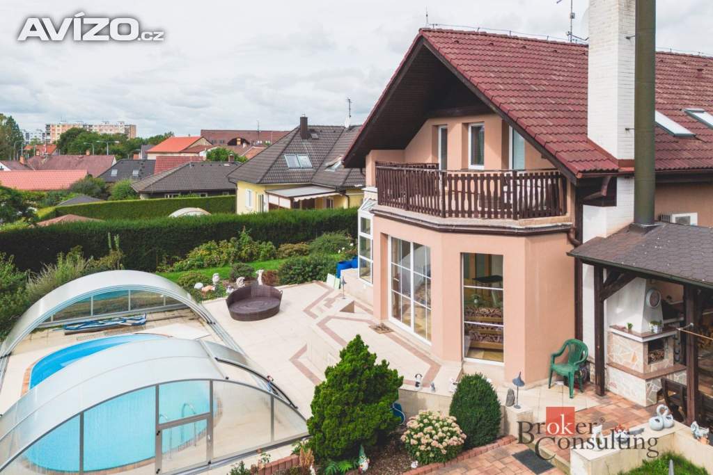 Prodej rodinného domu 322 m², Plzeň