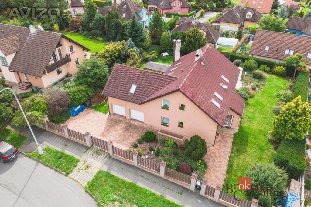 Foto inzerátu Prodej rodinného domu 322 m², Plzeň