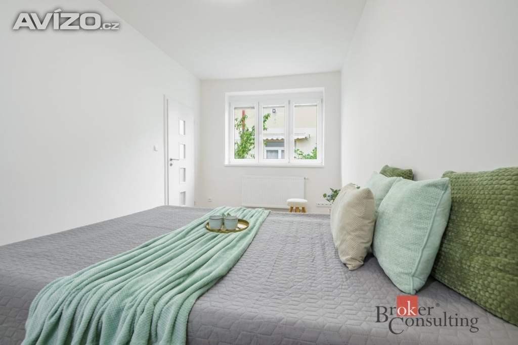 Foto inzerátu Pronájem bytu 2+1 64 m², Praha