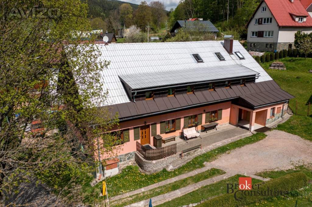 Foto inzerátu Prodej nemovitosti pro ubytování 620 m², Horní Maršov