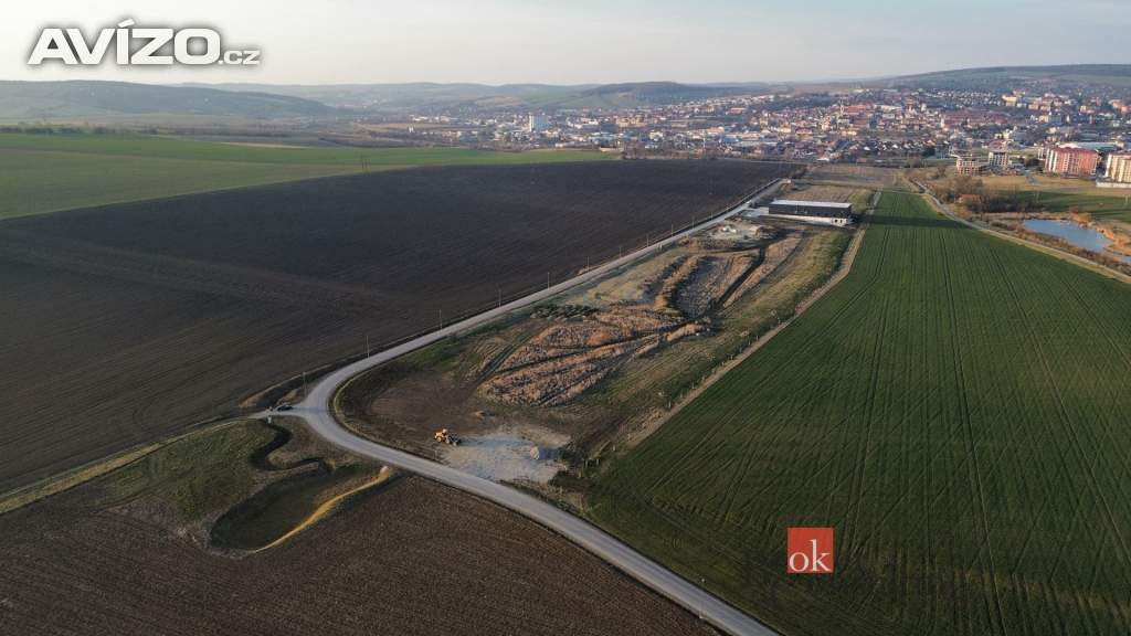 Foto inzerátu Prodej komerčního pozemku 10 000 m², Uherský Brod
