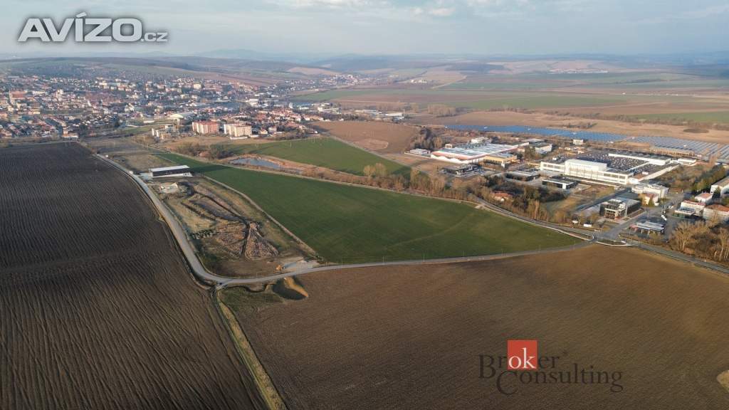 Foto inzerátu Prodej komerčního pozemku 10 000 m², Uherský Brod