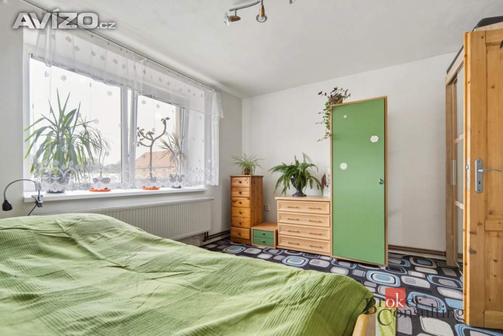 Foto inzerátu Prodej rodinného domu 180 m², Počedělice