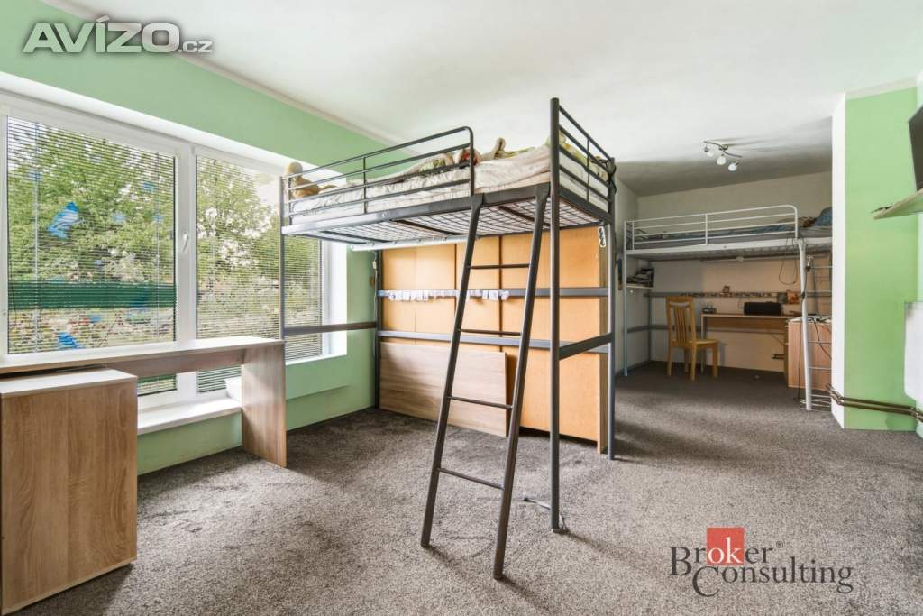 Foto inzerátu Prodej rodinného domu 180 m², Počedělice