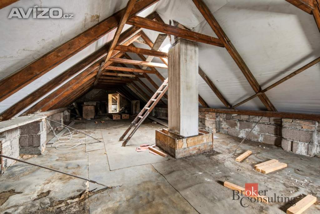 Foto inzerátu Prodej rodinného domu 180 m², Počedělice