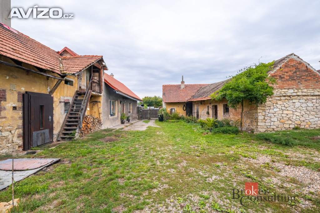 Foto inzerátu Prodej rodinného domu 180 m², Počedělice