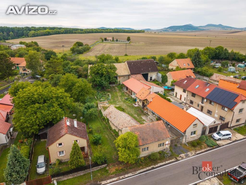 Foto inzerátu Prodej rodinného domu 180 m², Počedělice