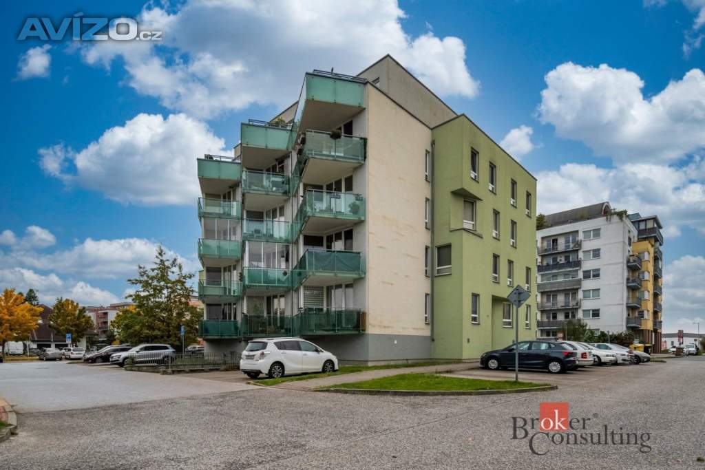 Foto inzerátu Pronájem bytu 2+kk 62 m², Hradec Králové