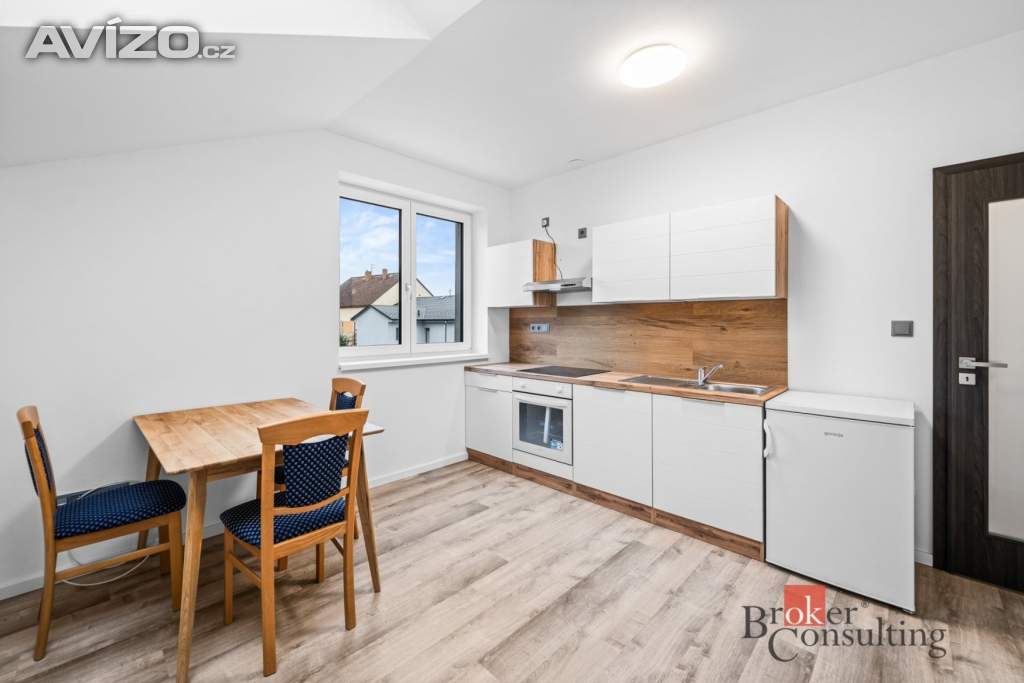 Foto inzerátu Prodej bytu 2+kk 47 m², Břasy