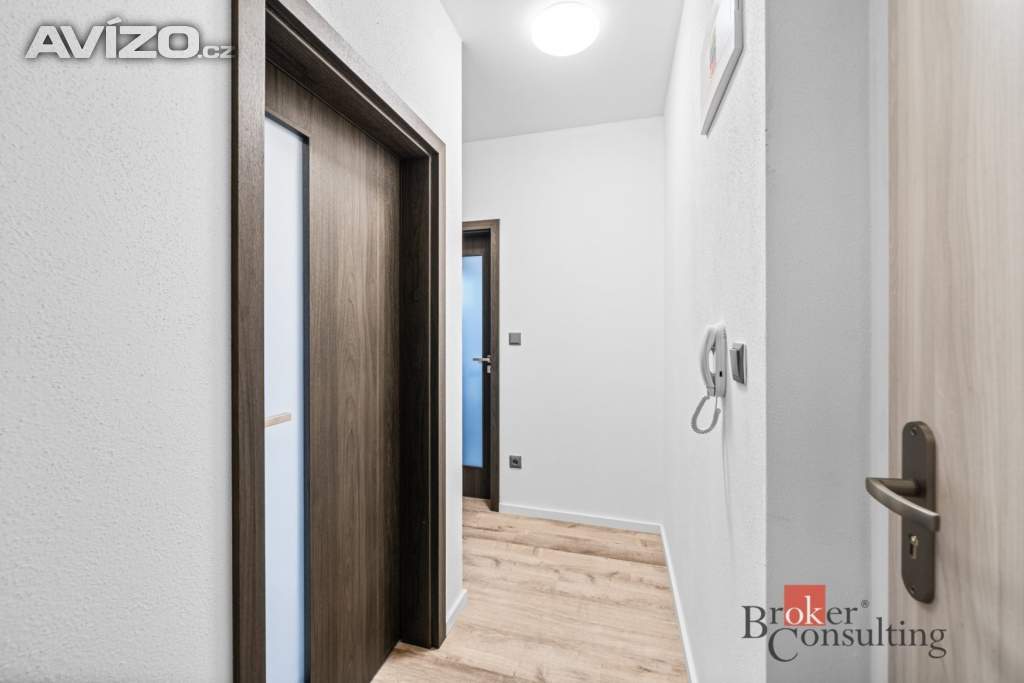 Foto inzerátu Prodej bytu 2+kk 47 m², Břasy