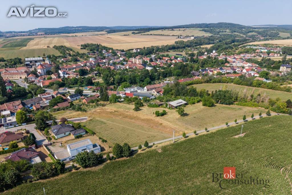 Foto inzerátu Prodej stavebního pozemku 2 463 m², Vyškov