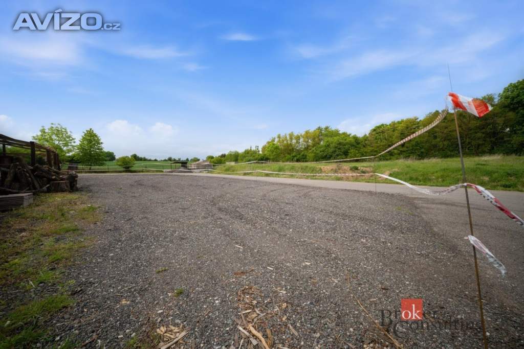 Foto inzerátu Pronájem skladu 300 m², Stěžery