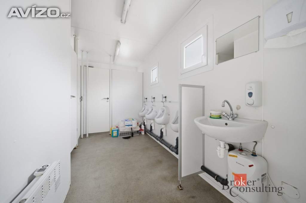 Foto inzerátu Pronájem skladu 300 m², Stěžery
