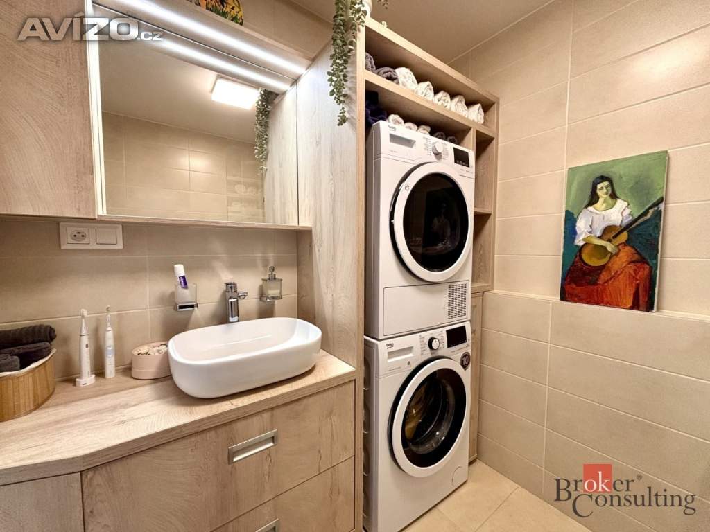 Foto inzerátu Prodej bytu 3+kk 61 m², Praha