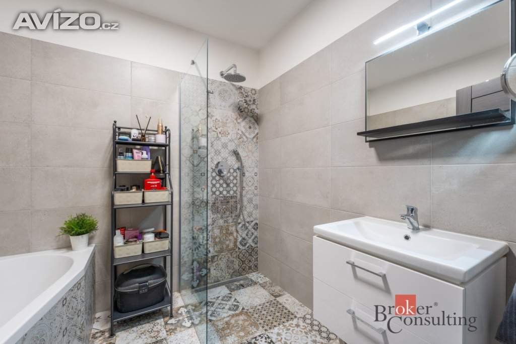 Foto inzerátu Prodej rodinného domu 166 m², Mokrá-Horákov