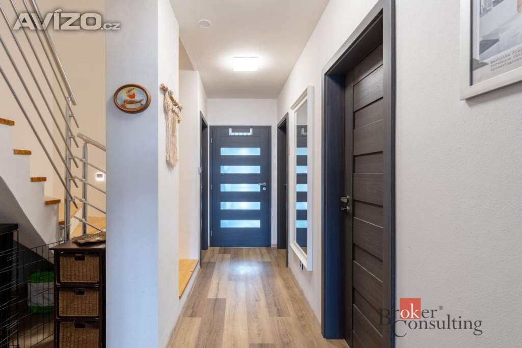 Foto inzerátu Prodej rodinného domu 166 m², Mokrá-Horákov