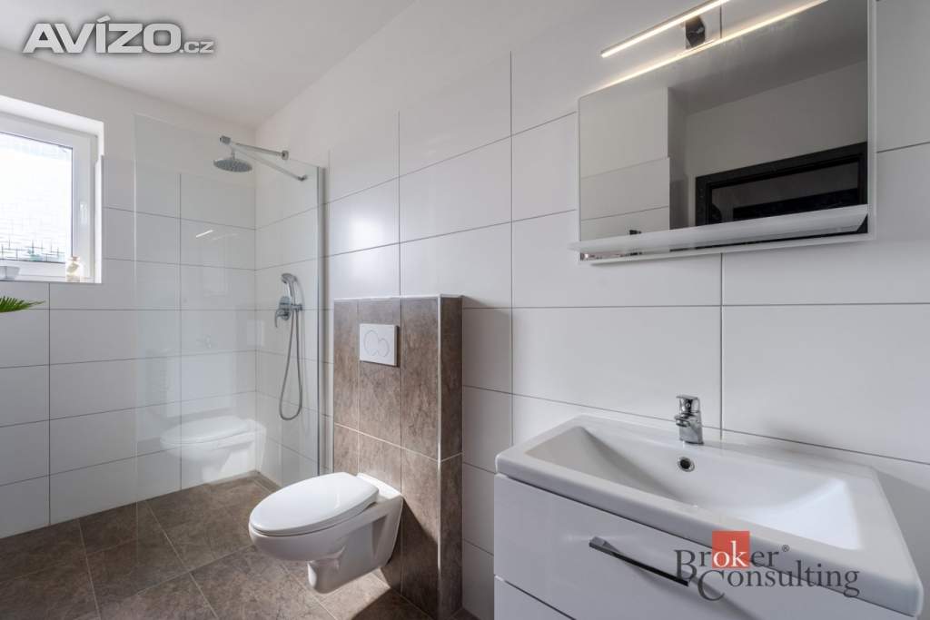 Foto inzerátu Prodej rodinného domu 166 m², Mokrá-Horákov