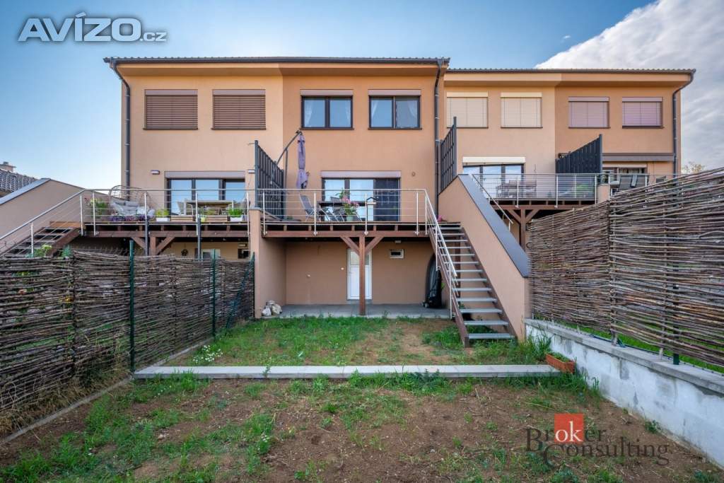 Foto inzerátu Prodej rodinného domu 166 m², Mokrá-Horákov