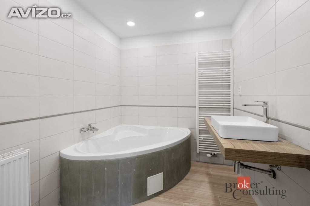 Foto inzerátu Prodej rodinného domu 150 m², Senomaty