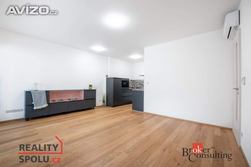 Foto inzerátu Pronájem bytu 1+kk 56 m², Brno