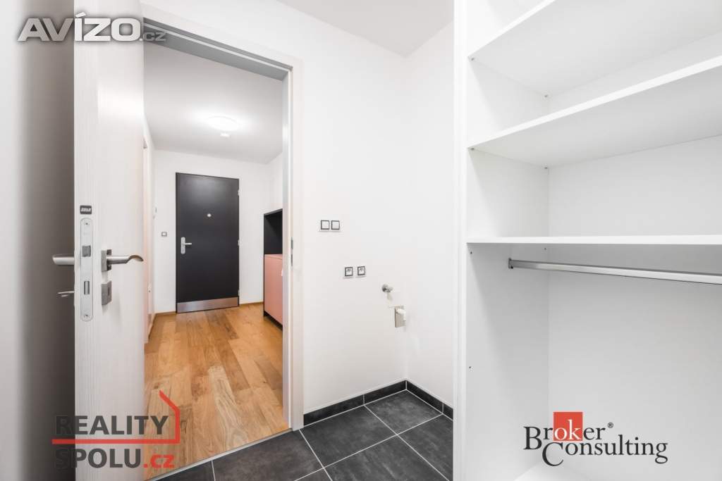 Foto inzerátu Pronájem bytu 1+kk 56 m², Brno