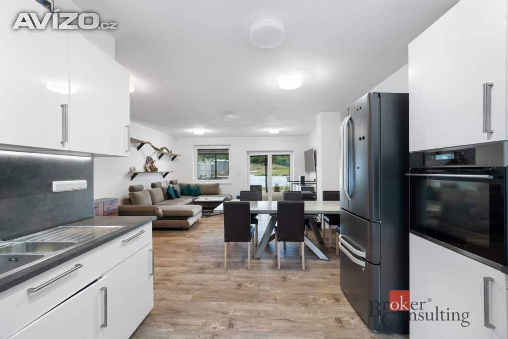 Prodej rodinného domu 466 m², Pozořice