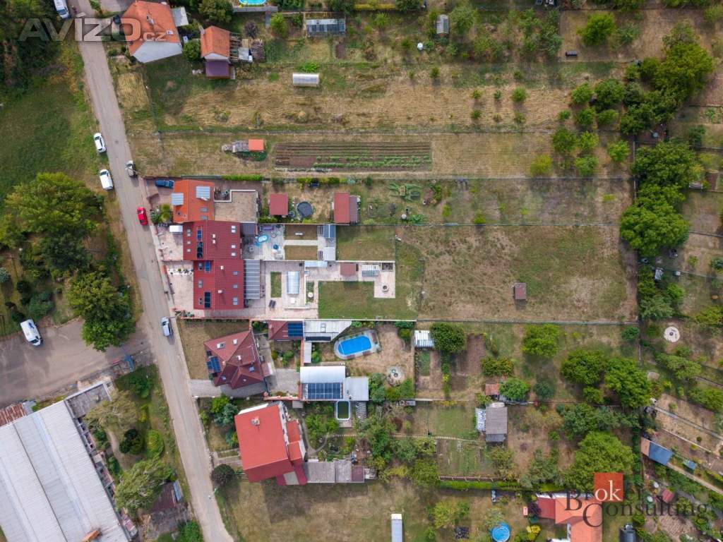 Foto inzerátu Prodej rodinného domu 466 m², Pozořice