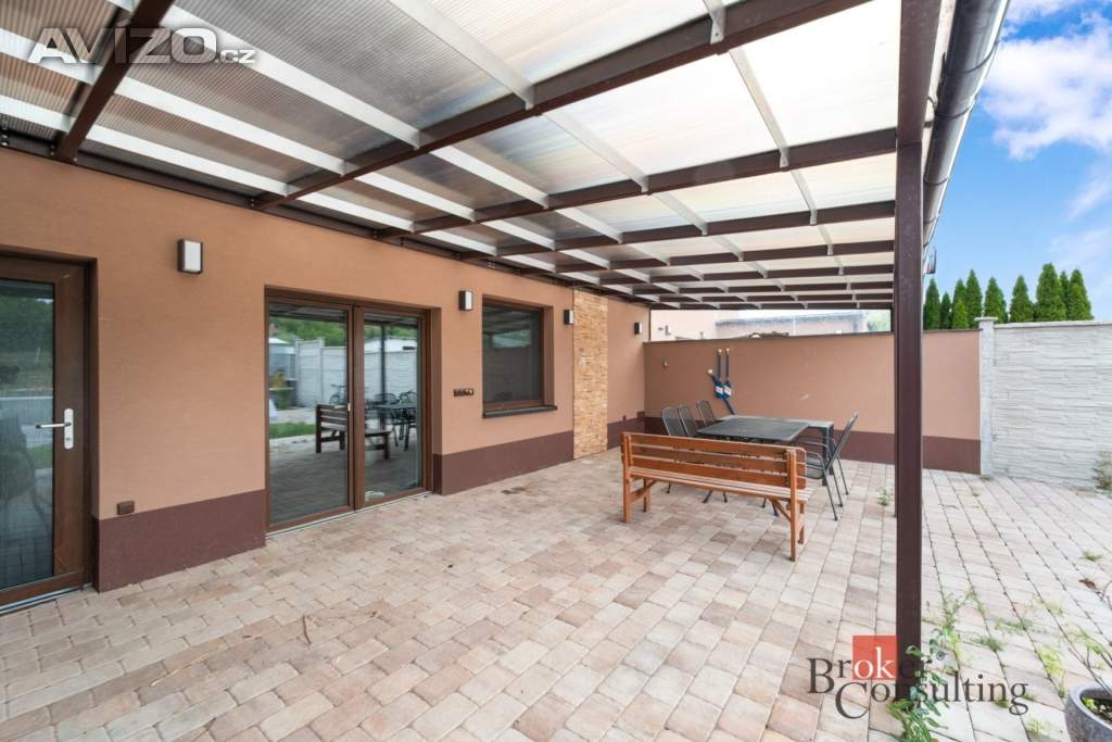 Foto inzerátu Prodej rodinného domu 466 m², Pozořice