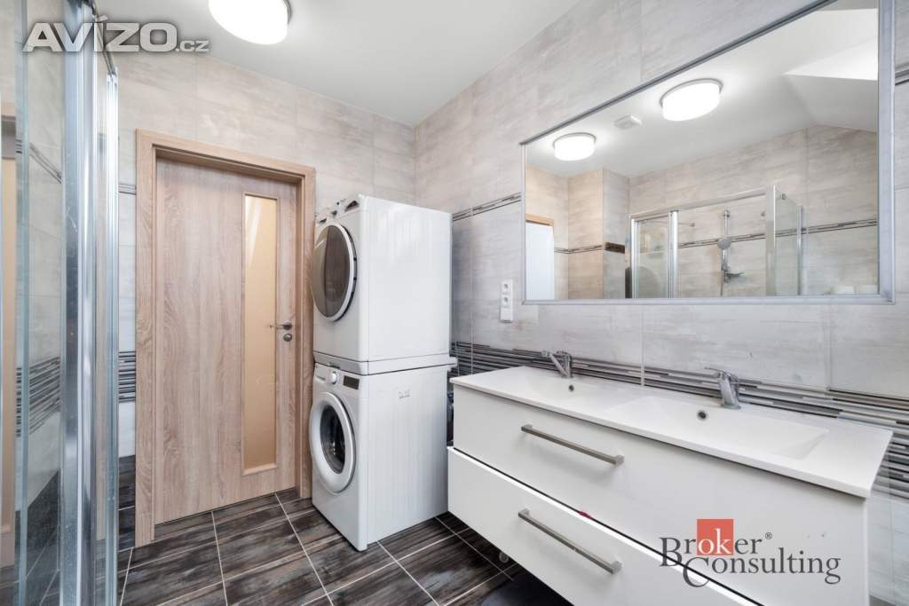 Foto inzerátu Prodej rodinného domu 466 m², Pozořice