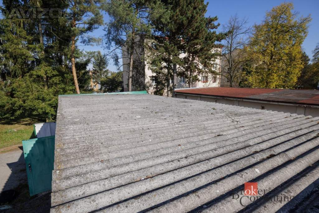 Foto inzerátu Prodej garáže 19 m², Horní Bříza