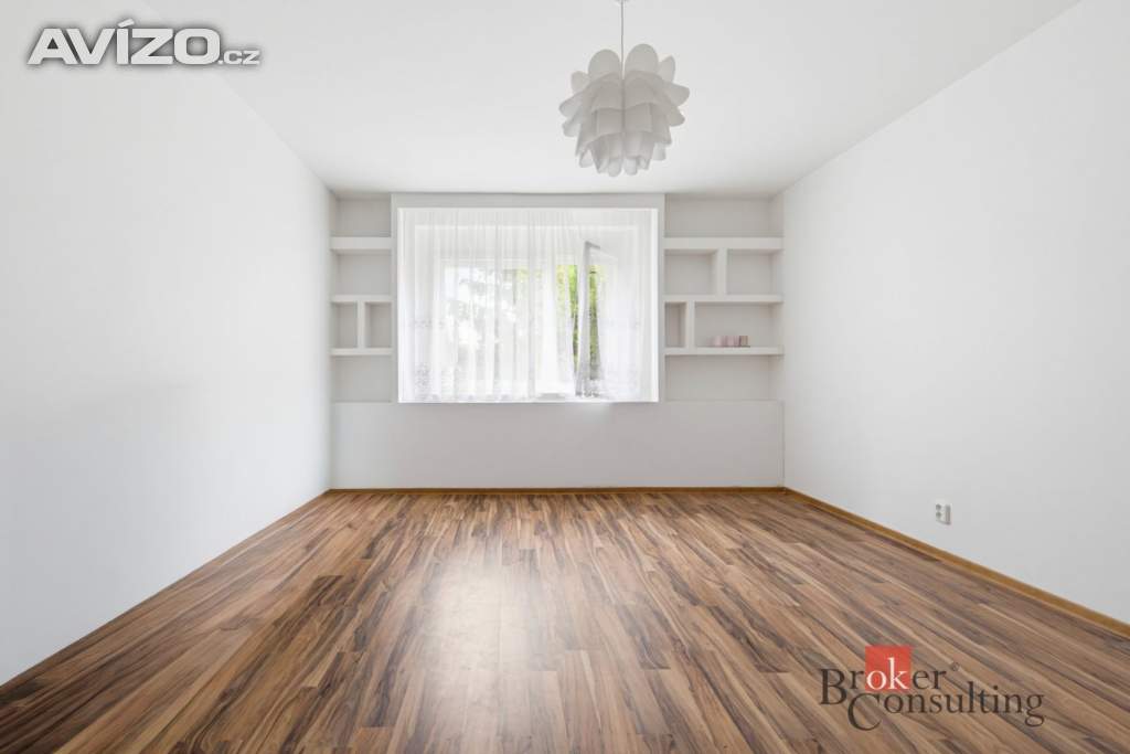 Foto inzerátu Prodej rodinného domu 262 m², Vlastislav