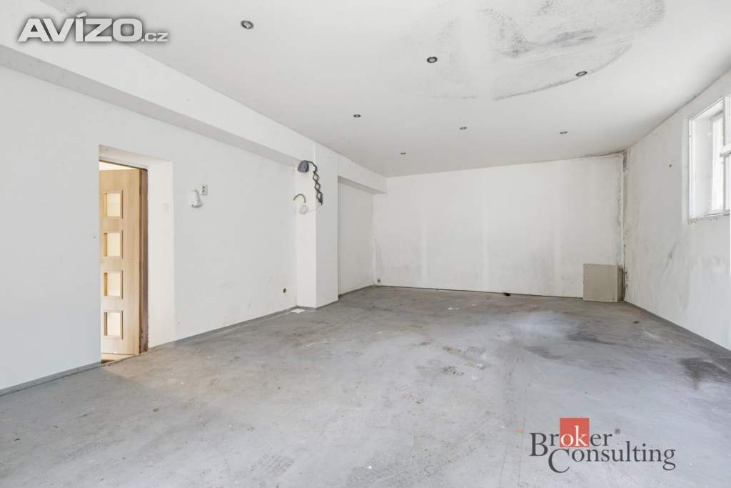 Foto inzerátu Prodej rodinného domu 262 m², Vlastislav