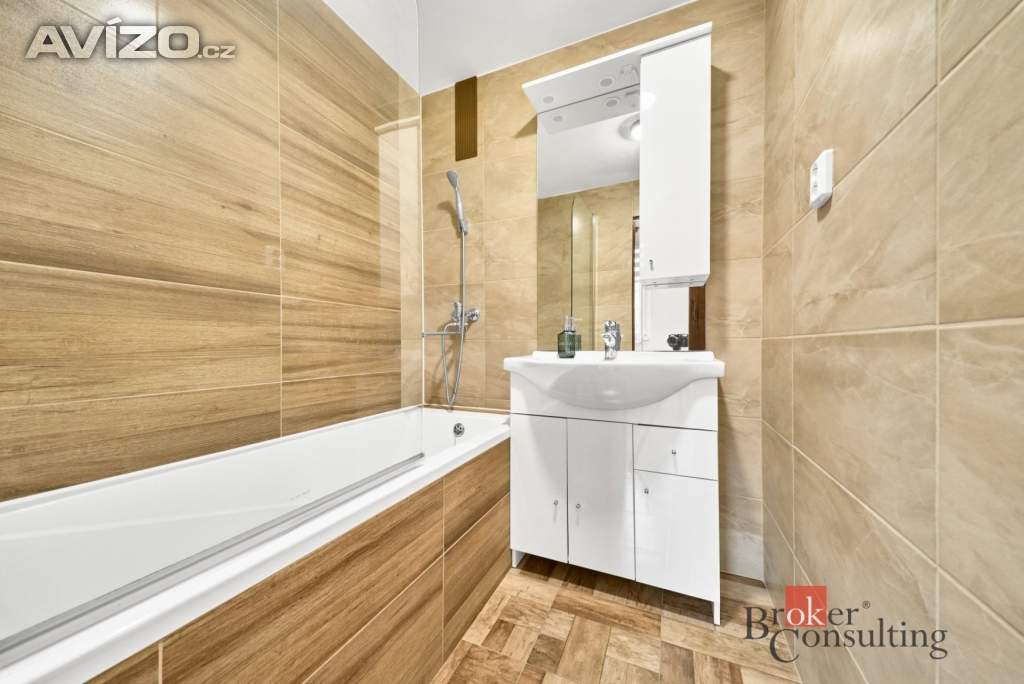 Foto inzerátu Prodej bytu 2+1 65 m², Kraslice
