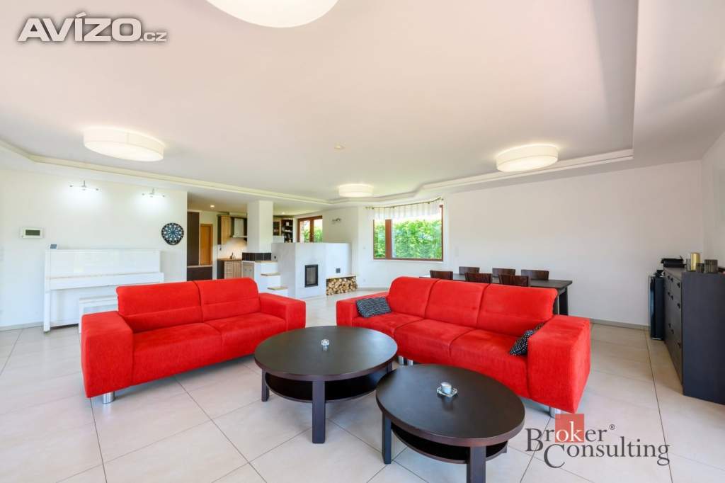 Foto inzerátu Prodej rodinného domu 372 m², Štěnovice