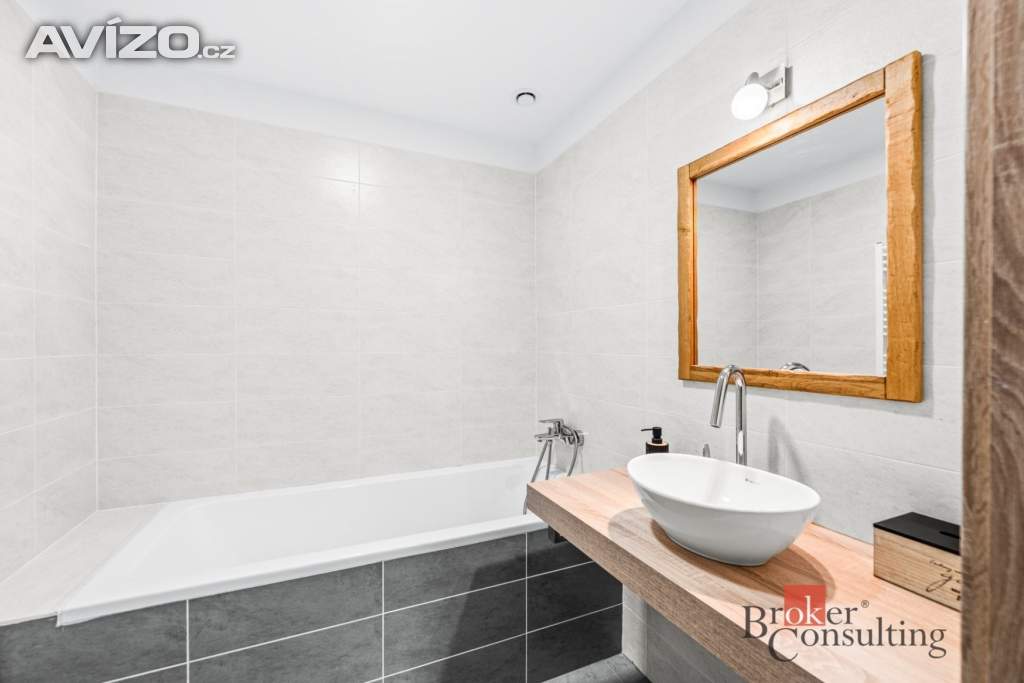 Foto inzerátu Pronájem bytu 2+kk 52 m², Zbůch