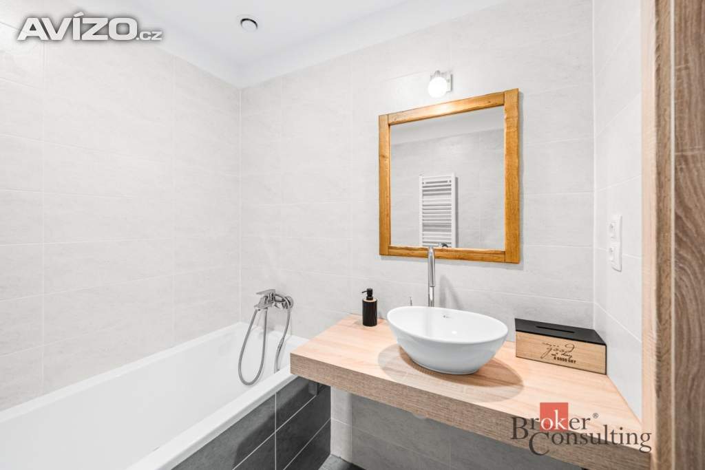 Foto inzerátu Pronájem bytu 2+kk 52 m², Zbůch