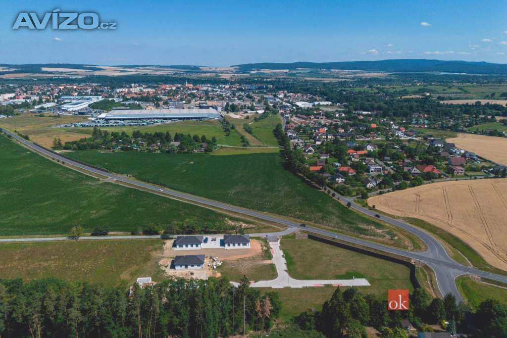 Foto inzerátu Prodej stavebního pozemku 890 m², Kamenný Újezd