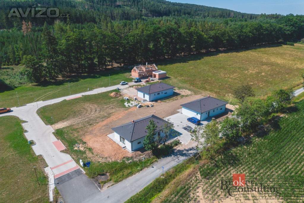 Foto inzerátu Prodej stavebního pozemku 890 m², Kamenný Újezd