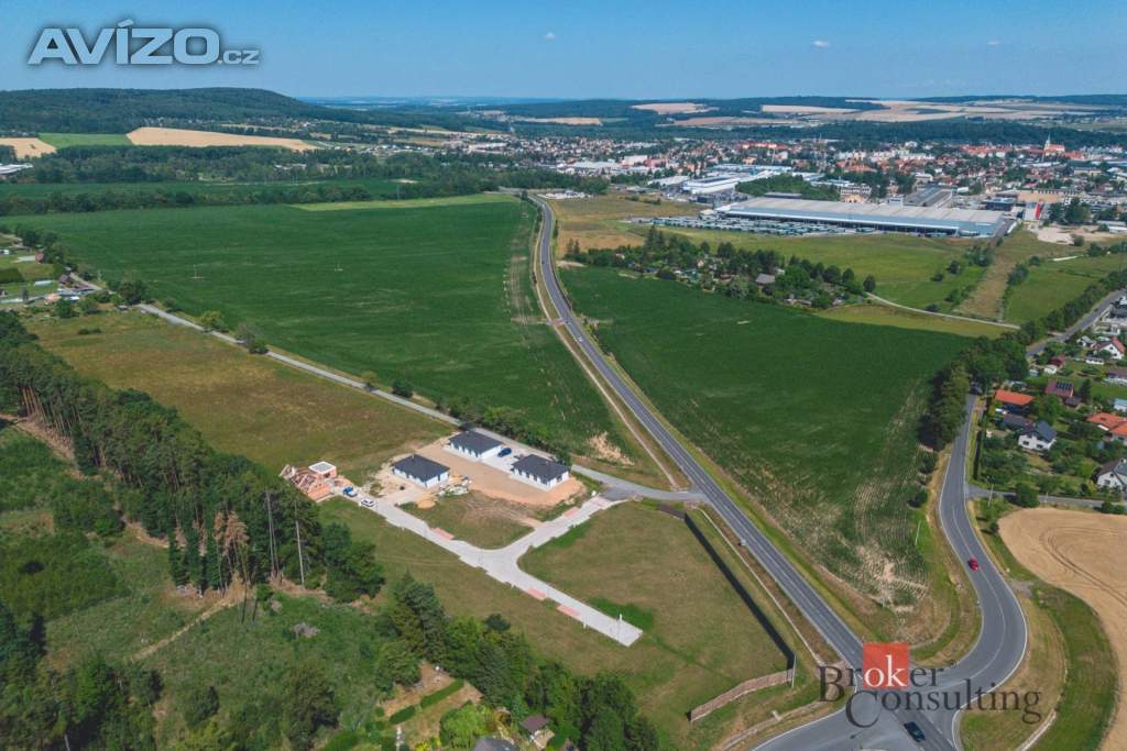 Foto inzerátu Prodej stavebního pozemku 890 m², Kamenný Újezd
