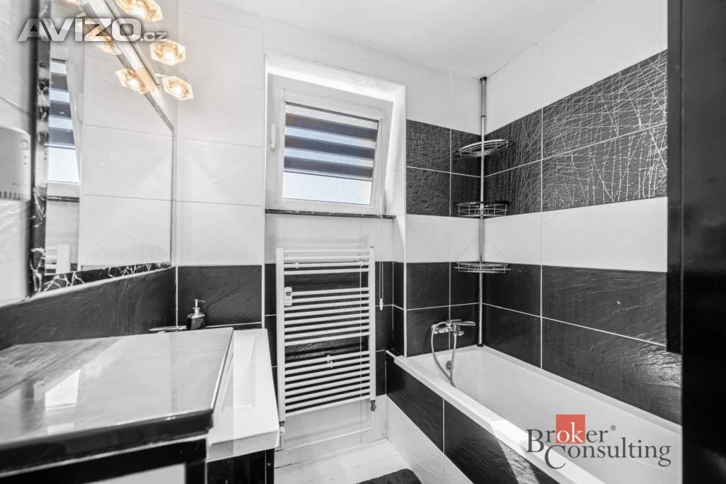 Foto inzerátu Prodej bytu 3+1 78 m², Chrást