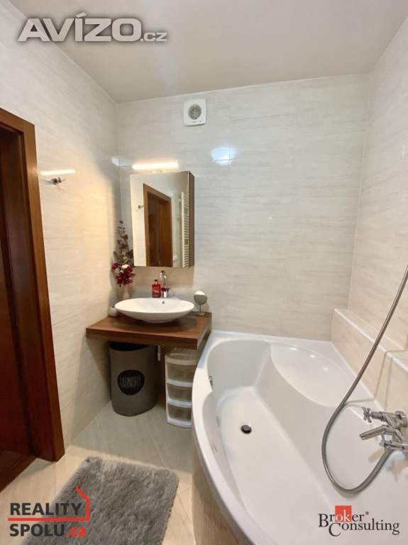 Foto inzerátu Pronájem bytu 3+kk 82 m², Hradec Králové